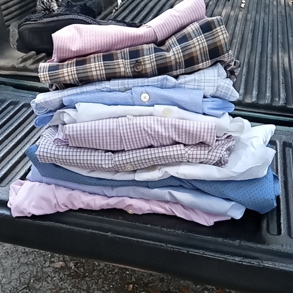 Men's dress shirts - Picture 1 of 3